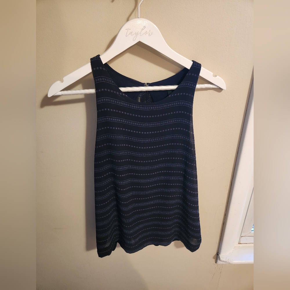 Ann Taylor, Navy, Sleeveless blouse, Size Small